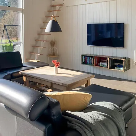 度假居 Stunning Home In Ebeltoft With Sauna *