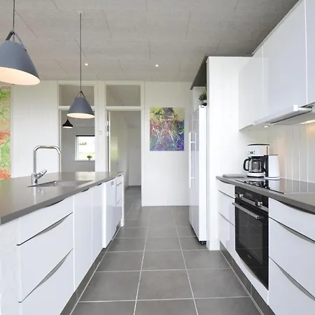 Stunning Home In Ebeltoft With Sauna